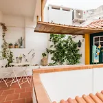 19 Tile Ceramic Concept - By Unlock Guest house Caldas Da Rainha