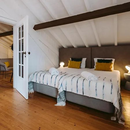 19 Tile Ceramic Concept - By Unlock 3* Caldas Da Rainha