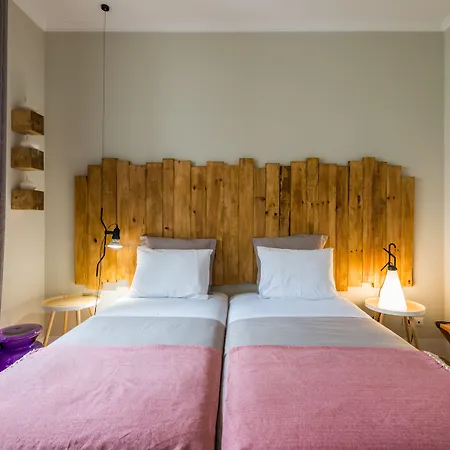 Guest house 19 Tile Ceramic Concept - By Unlock