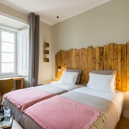 19 Tile Ceramic Concept - By Unlock Guest house