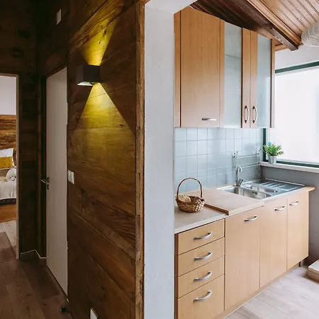 Guest house 19 Tile Ceramic Concept - By Unlock