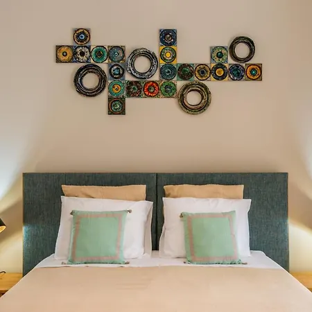 19 Tile Ceramic Concept - By Unlock Penzion