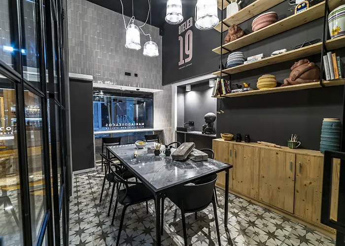 19 Tile Ceramic Concept - By Unlock בית הארחה