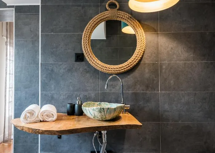 בית הארחה 19 Tile Ceramic Concept - By Unlock 4*